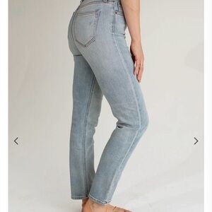 Carly Jean Los Angeles Brooke Jeans